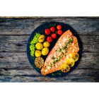 Łosoś norweski filet ze skórą 10 kg - mrożony, najwyższa jakość, hurtownia O-fish.pl